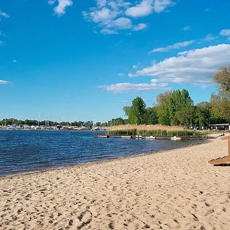Cozy Ship In 4* Stettin