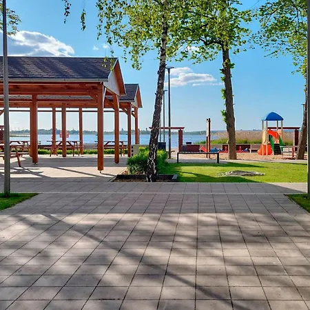 بوتيل 1 Bedroom Pet Friendly Ship In شتشيتسين