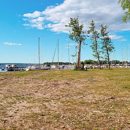 Cozy Ship In 4* 什切青