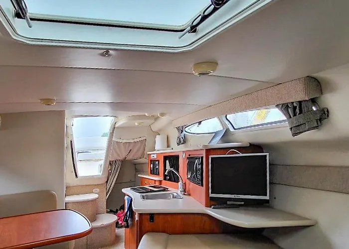 Cozy Ship In Hotel en barco Szczecin